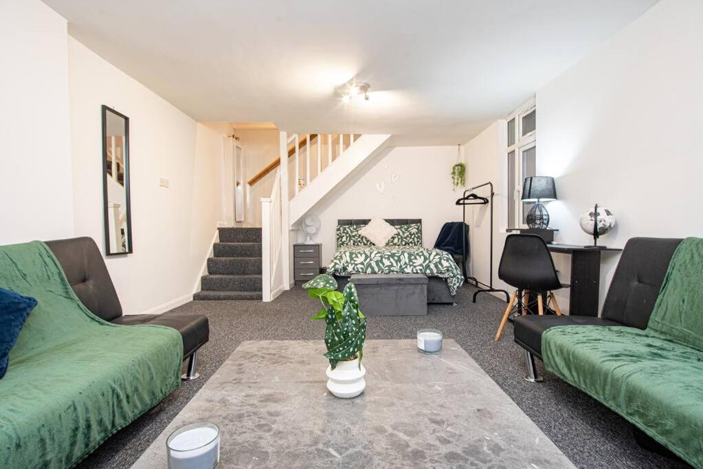 Watford Central Serviced Apartments 외부 사진